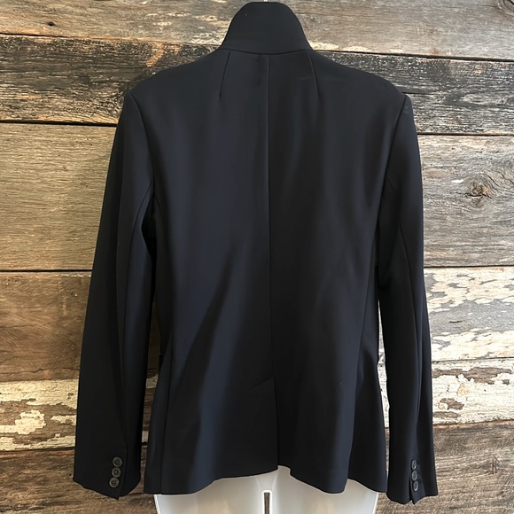 Old Navy Navy Blazer - Picture 4 of 9